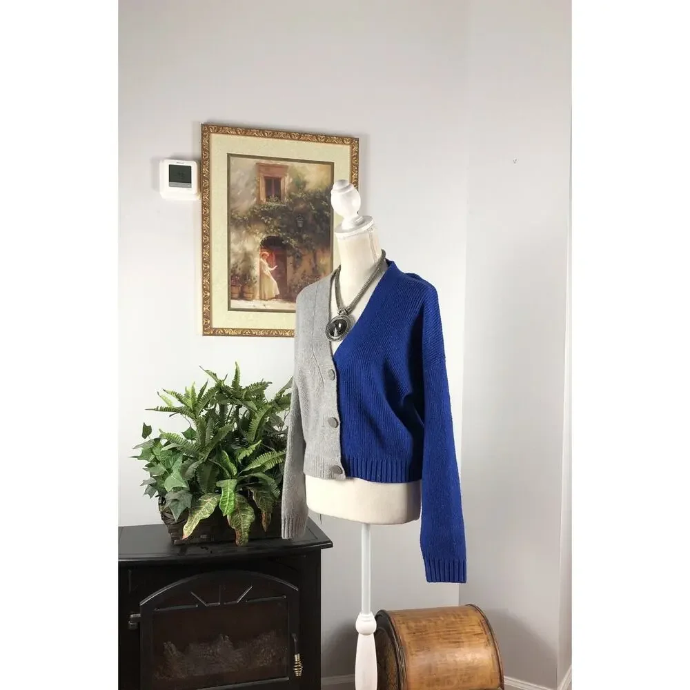 Primark Caress Women Two Toned Slouchy Sweater Cardigan XS Long Sleeve 3 Button - Picture 3 of 13